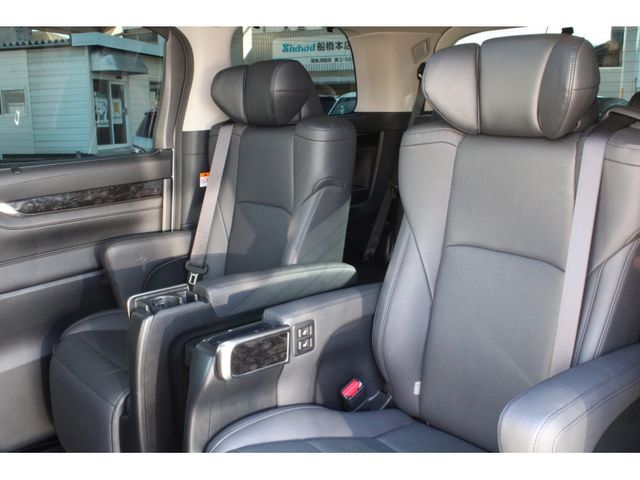 TOYOTA ALPHARD 2022 Image 31