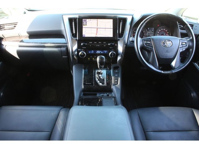 TOYOTA ALPHARD 2022 Image 31