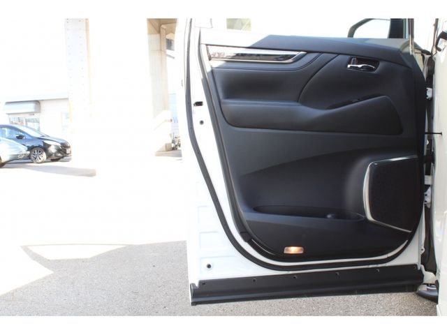 TOYOTA ALPHARD 2022 Image 31