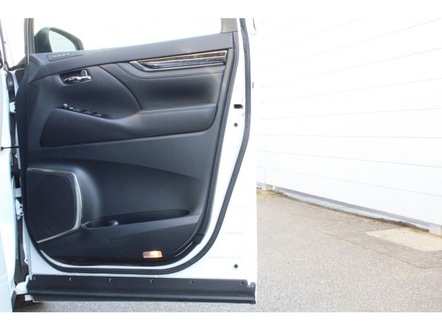 TOYOTA ALPHARD 2022 Image 31