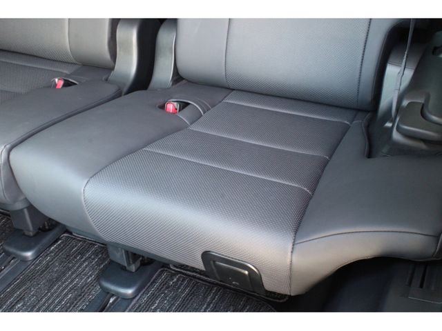 TOYOTA ALPHARD 2022 Image 31