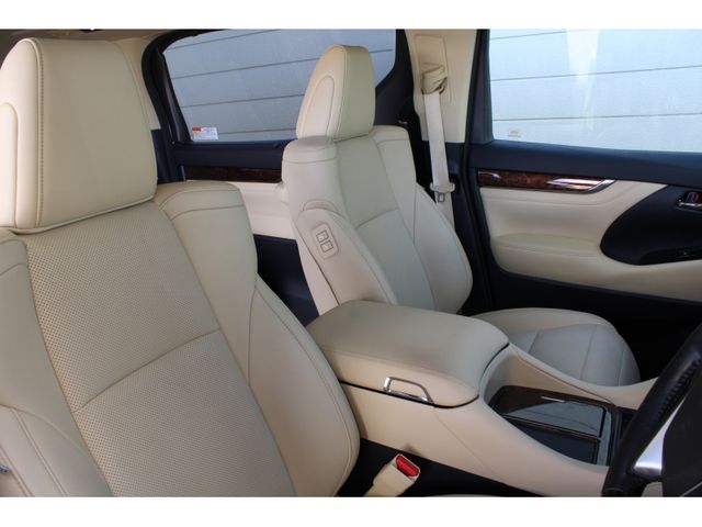 TOYOTA ALPHARD HYBRID 4WD 2021 Image 31