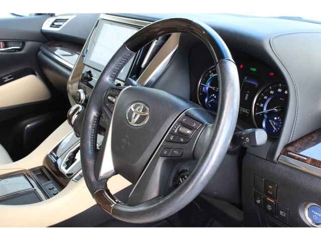 TOYOTA ALPHARD HYBRID 4WD 2021 Image 31