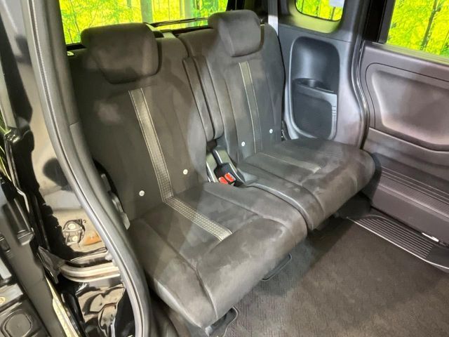 HONDA N BOX CUSTOM 2021 Image 31