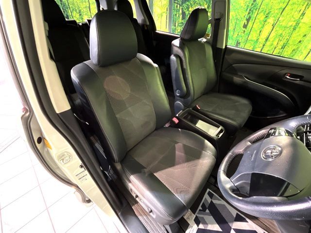 TOYOTA ESTIMA 2013 Image 31