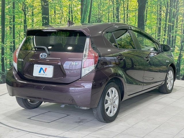 TOYOTA AQUA 2015 Image 31