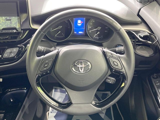 TOYOTA C-HR 2019 Image 31