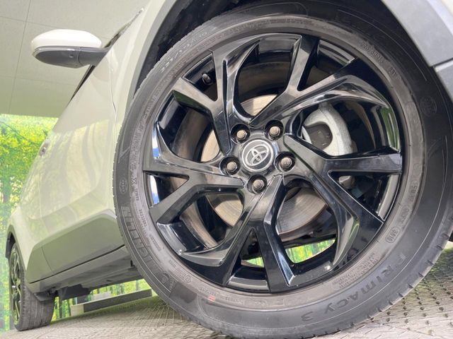 TOYOTA C-HR 2019 Image 31