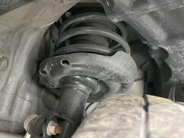 TOYOTA C-HR 2019 Image 31