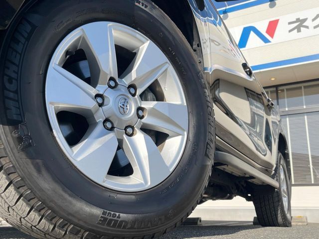 TOYOTA LANDCRUISER PRADO 2023 Image 31