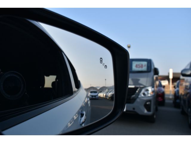 NISSAN LEAF 2021 Image 31