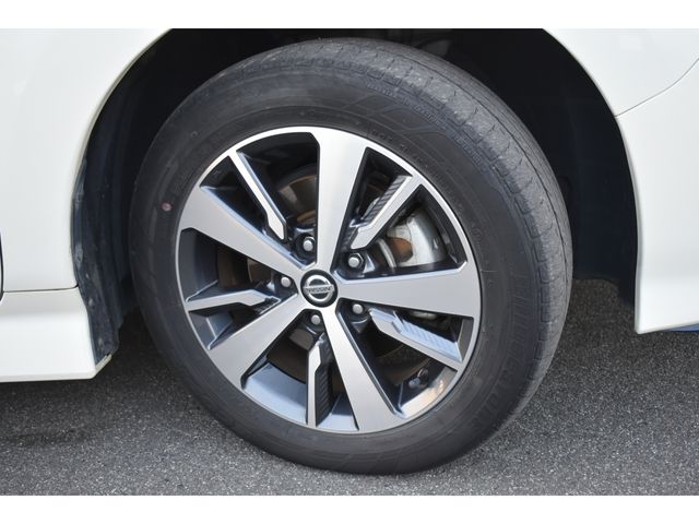 NISSAN LEAF 2021 Image 31