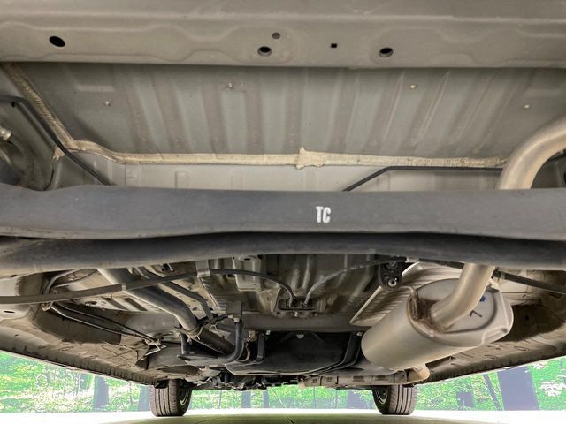 HONDA N BOX CUSTOM 2019 Image 31