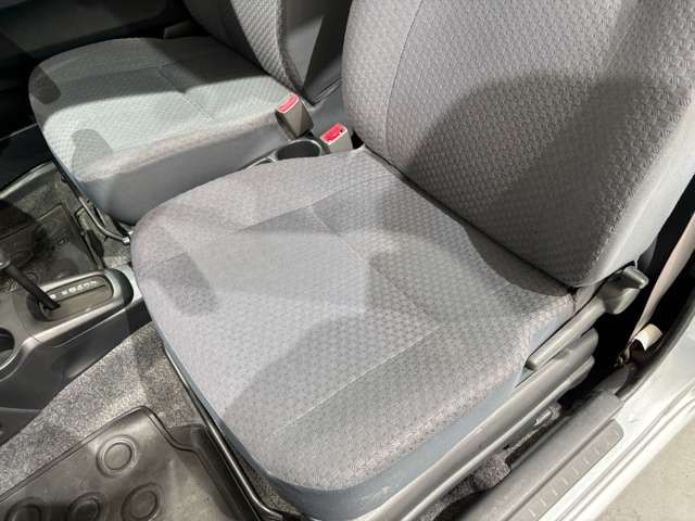 DAIHATSU MIRA VAN 2010 Image 31