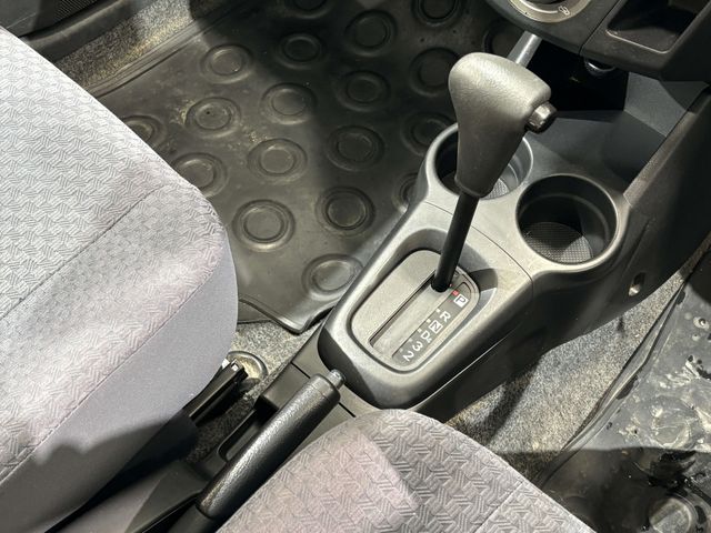 DAIHATSU MIRA VAN 2010 Image 31