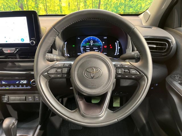 TOYOTA YARIS CROSS 2025 Image 31