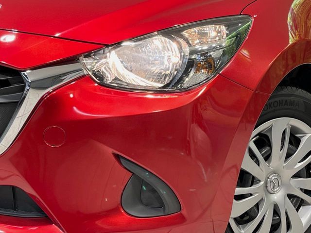 MAZDA DEMIO 2015 Image 31
