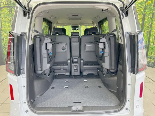 NISSAN SERENA  WG 2023 Image 31