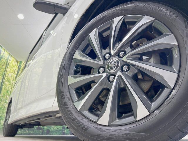 TOYOTA VOXY 2022 Image 31