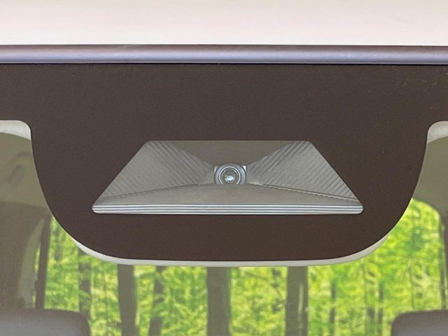 HONDA N BOX 2025 Image 31