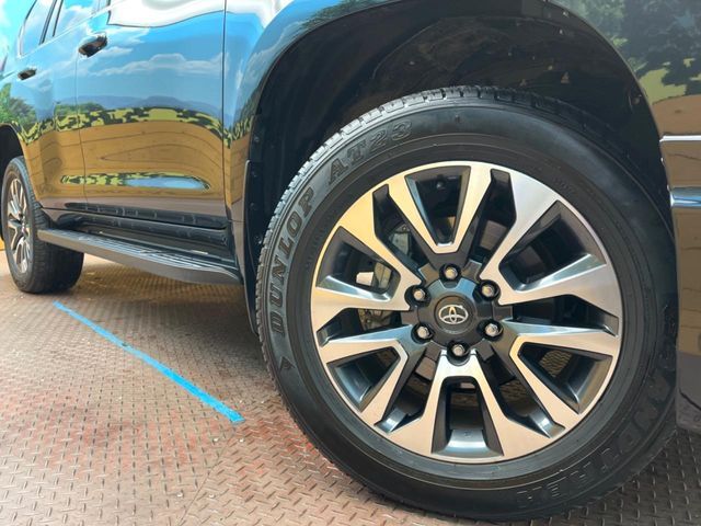 TOYOTA LANDCRUISER PRADO 2023 Image 31