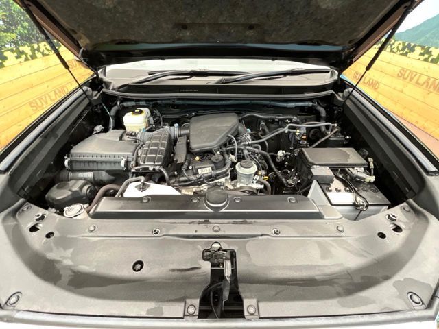 TOYOTA LANDCRUISER PRADO 2023 Image 31