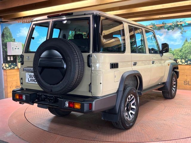 TOYOTA LANDCRUISER 70 2024 Image 31
