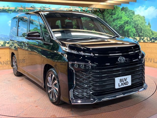 TOYOTA VOXY HYBRID 2026 Image 31