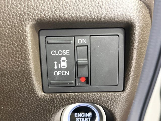 HONDA N BOX 2021 Image 31