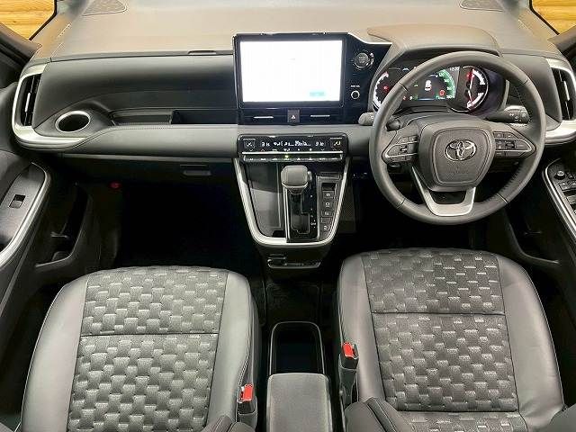 TOYOTA VOXY 2025 Image 31