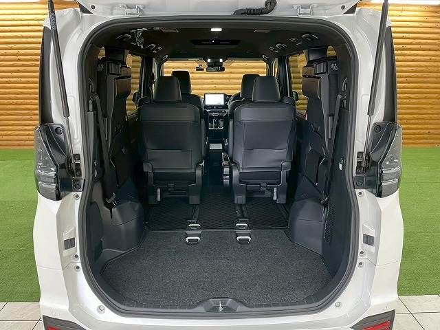 TOYOTA VOXY 2025 Image 31