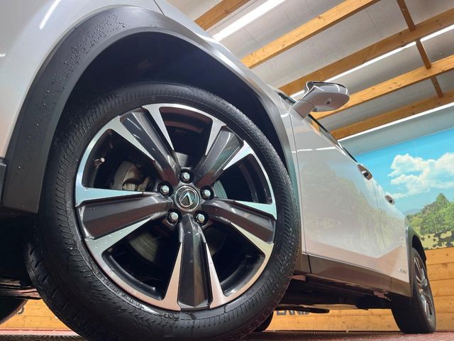 TOYOTA LEXUS UX250H AWD 2019 Image 31