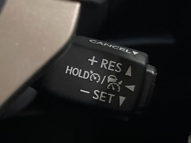 TOYOTA LEXUS NX300 2017 Image 31