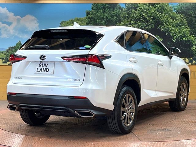 TOYOTA LEXUS NX300 2017 Image 31