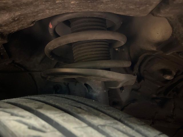 TOYOTA LEXUS NX300 2017 Image 31