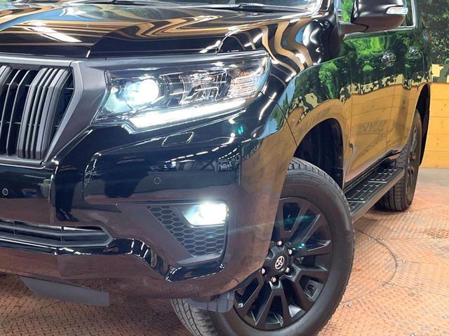 TOYOTA LANDCRUISER PRADO 2023 Image 31