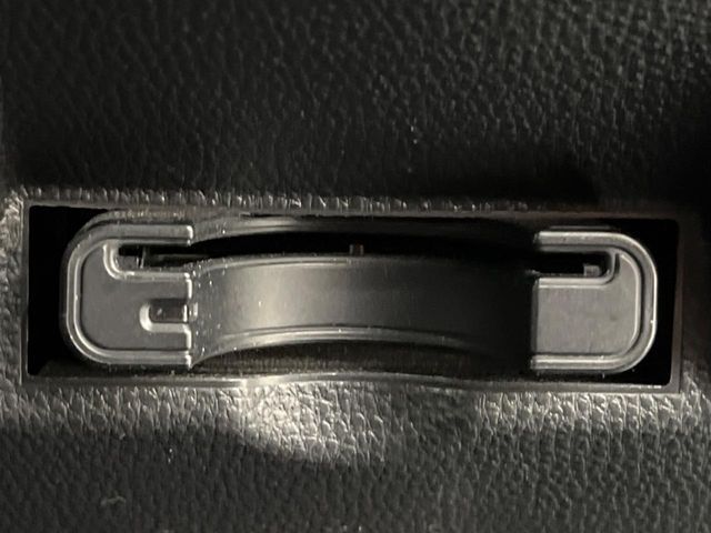 TOYOTA YARIS CROSS HYBRID 2024 Image 31