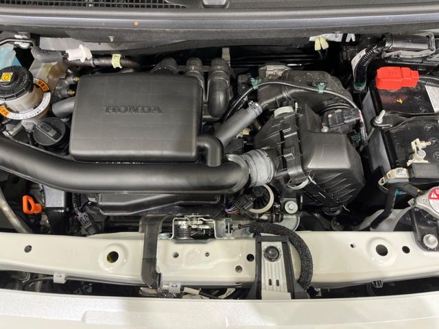 HONDA N BOX 2025 Image 31