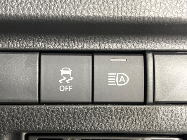 TOYOTA HARRIER 2WD 2024 Image 31