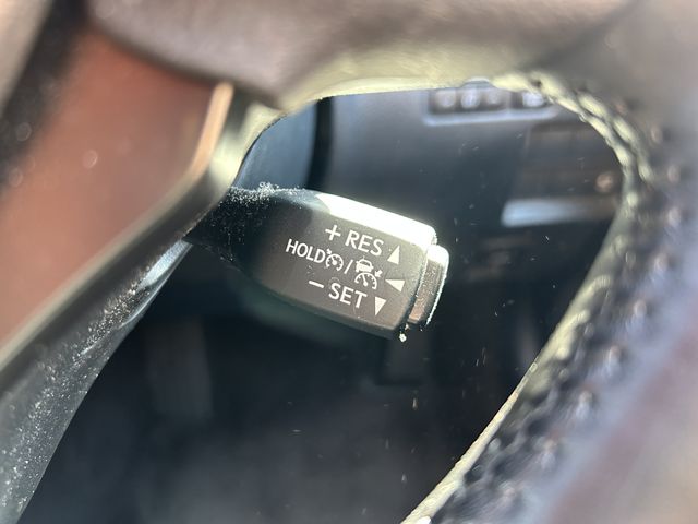 TOYOTA LEXUS IS300H 2023 Image 31