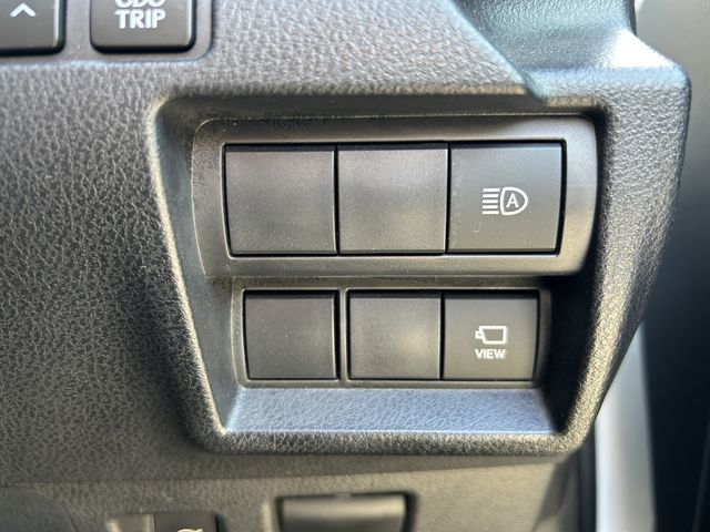 TOYOTA LEXUS IS300H 2023 Image 31