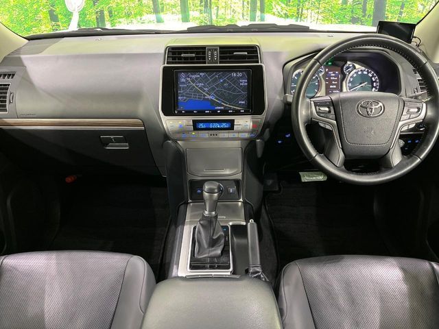 TOYOTA LANDCRUISER PRADO 2022 Image 31