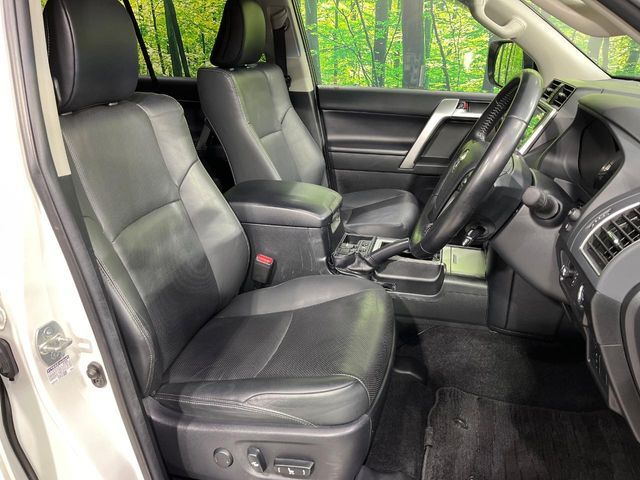 TOYOTA LANDCRUISER PRADO 2022 Image 31