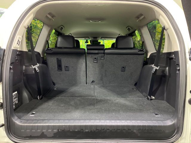 TOYOTA LANDCRUISER PRADO 2022 Image 31
