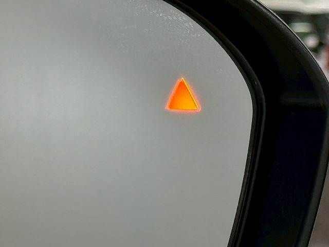 MITSUBISHI OUTLANDER PHEV 2025 Image 31