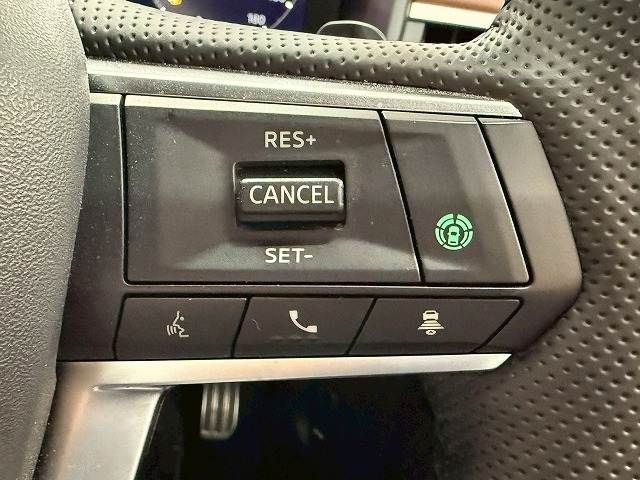 MITSUBISHI OUTLANDER PHEV 2025 Image 31