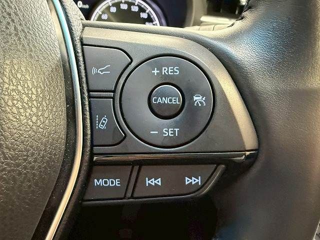 TOYOTA HARRIER HYBRID 2020 Image 31