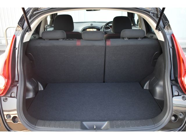 NISSAN JUKE 2011 Image 31