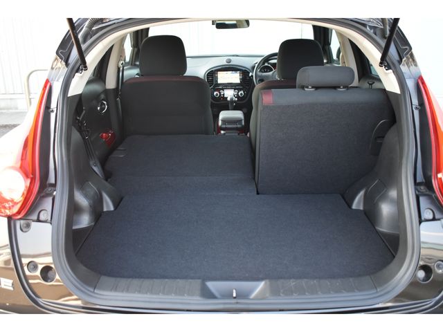 NISSAN JUKE 2011 Image 31