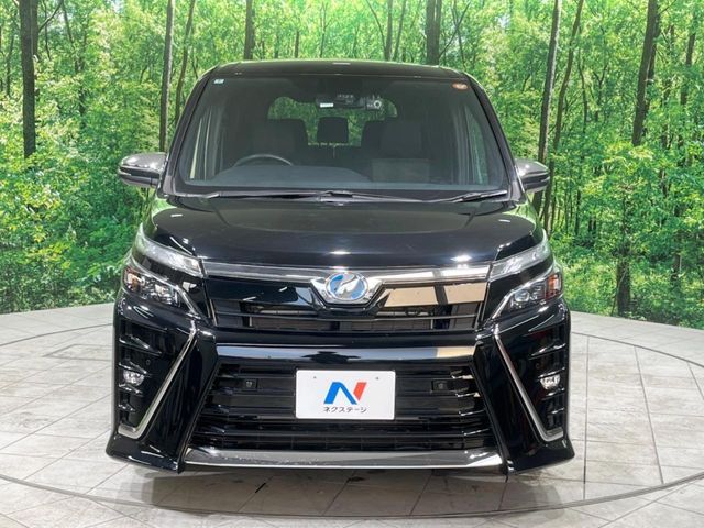 TOYOTA VOXY HYBRID 2020 Image 31